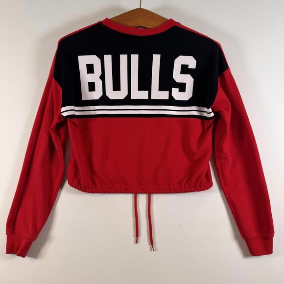 Chicago Bulls Cropped Sweatshirt - Small - Picture 5 of 8